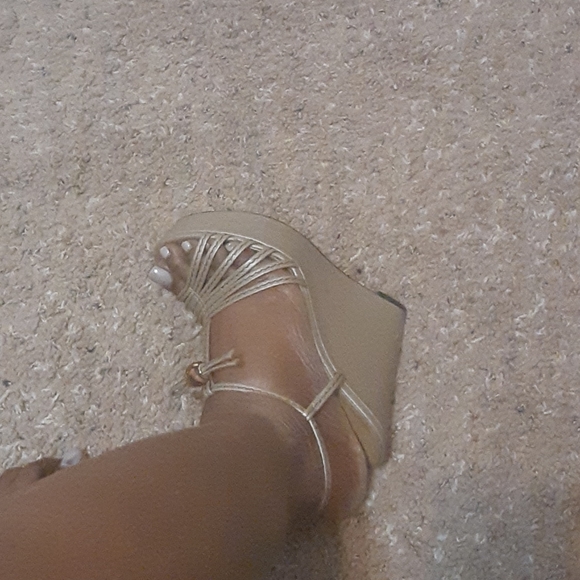 Gucci shoes - Picture 3 of 4